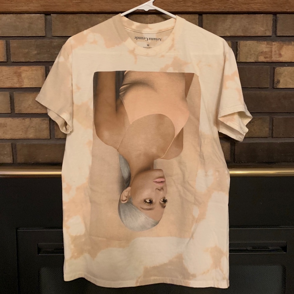 Ariana Grande Sweetner Shirt